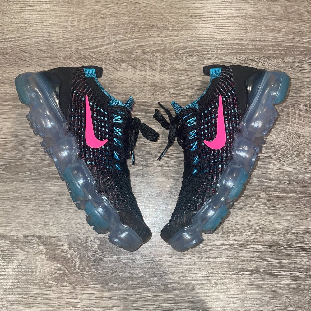 Nike Vapormax - Womens 7